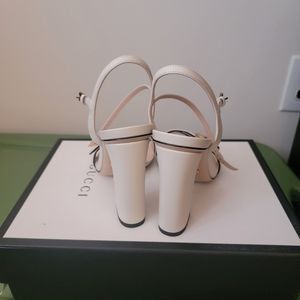 Authentic GUCCI 👠 37.5